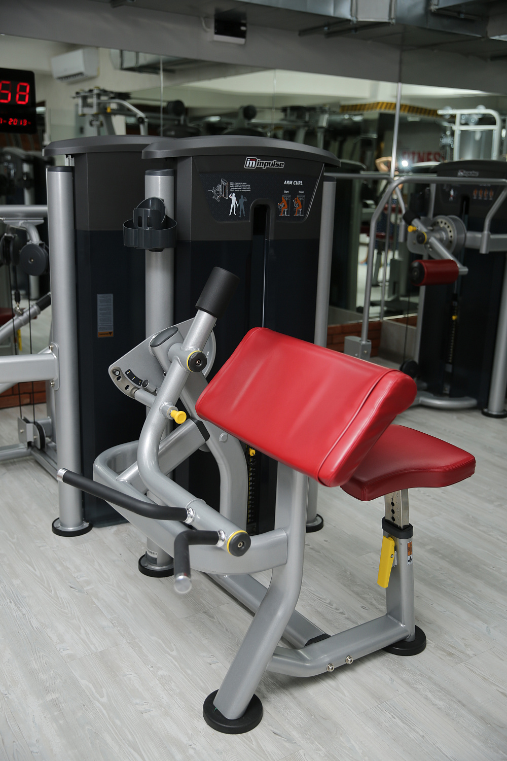Фитнес-клуб "Unique one Health & Fitness"