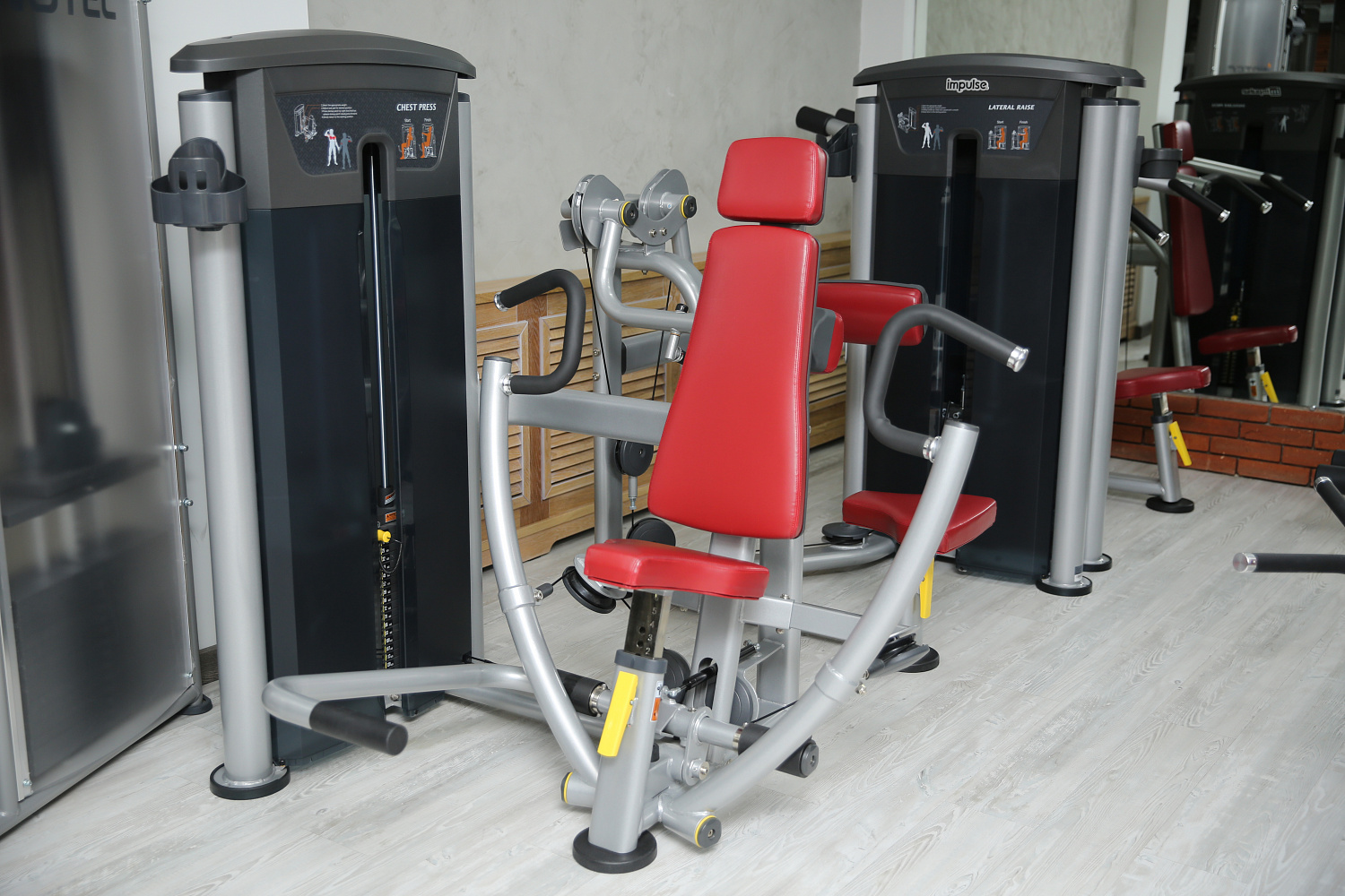 Фитнес-клуб "Unique one Health & Fitness"